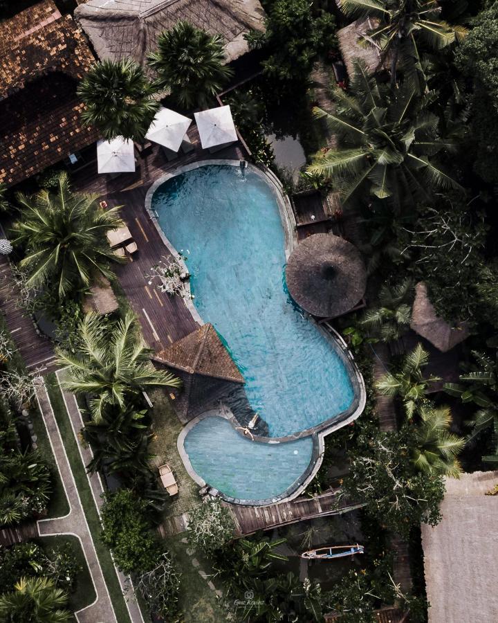 Keramas Sacred River Retreat Resort And Villa Екстер'єр фото