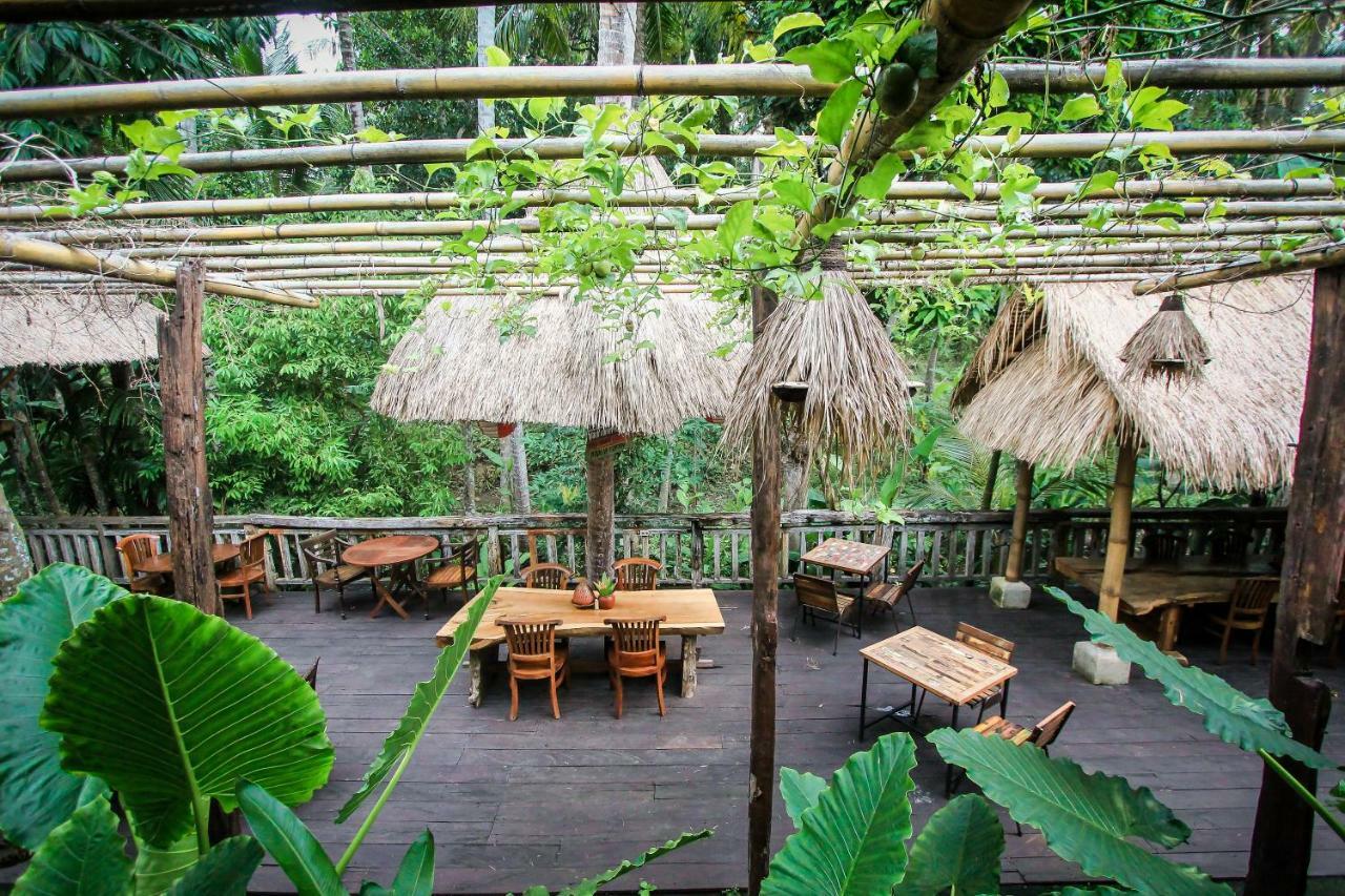 Keramas Sacred River Retreat Resort And Villa Екстер'єр фото