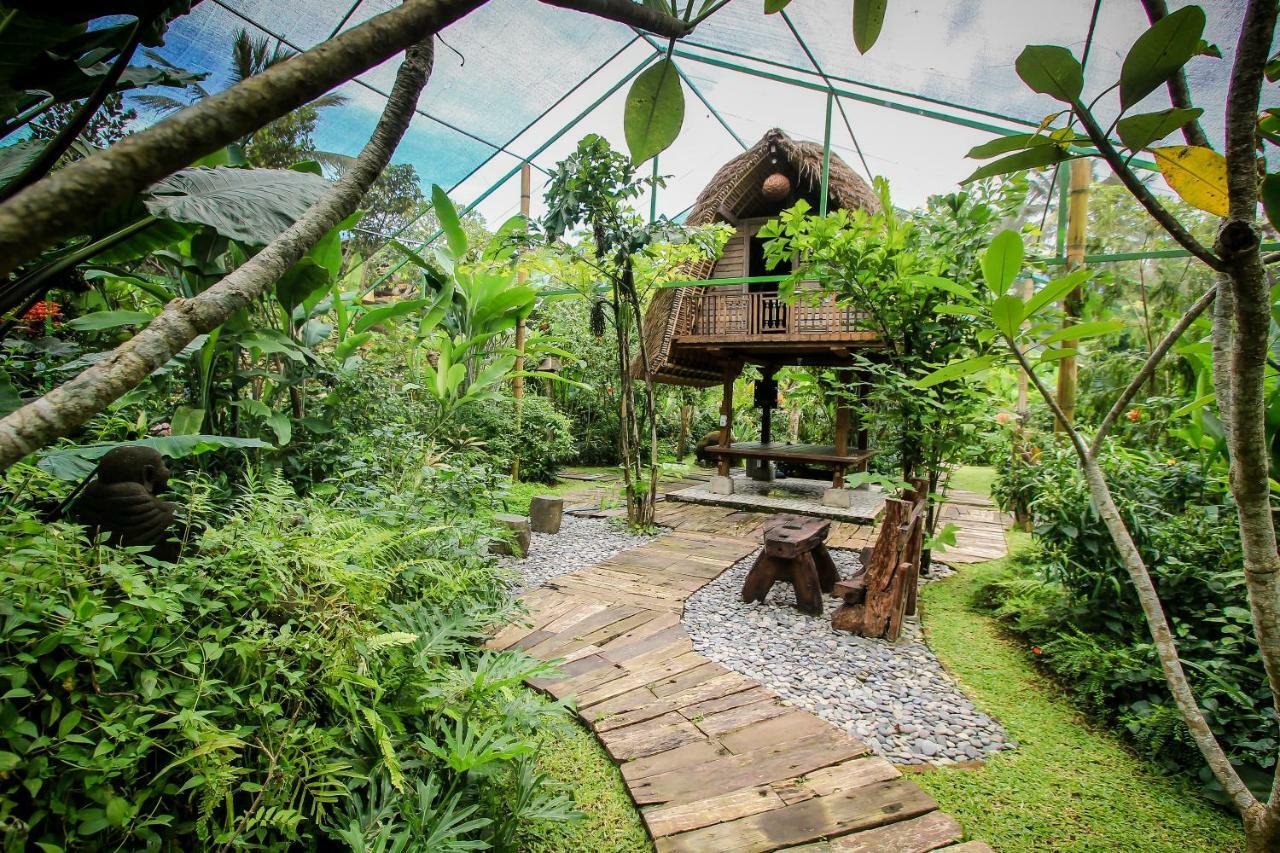 Keramas Sacred River Retreat Resort And Villa Екстер'єр фото